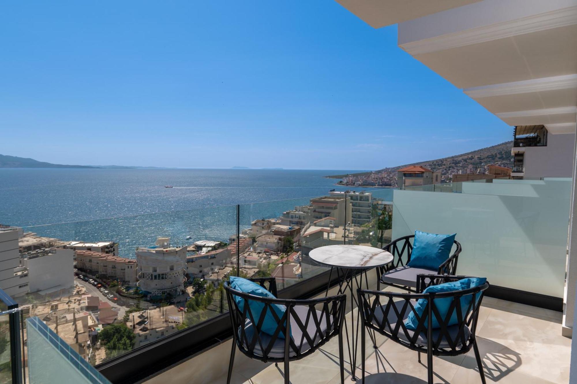 Litan Hotel Sarandë Eksteriør bilde