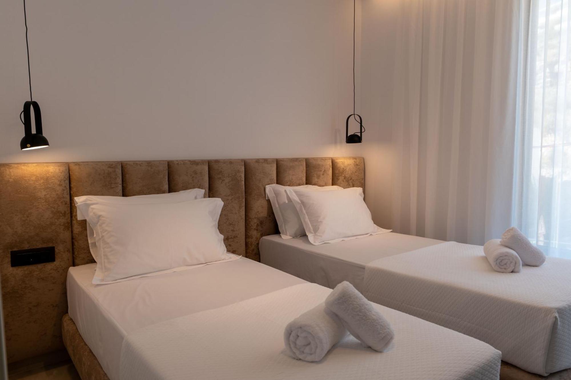 Litan Hotel Sarandë Eksteriør bilde
