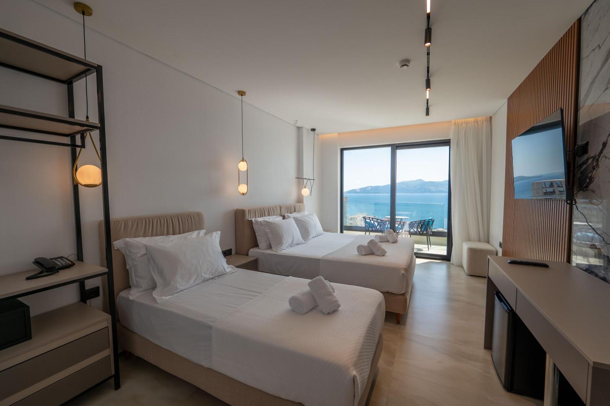 Litan Hotel Sarandë Eksteriør bilde